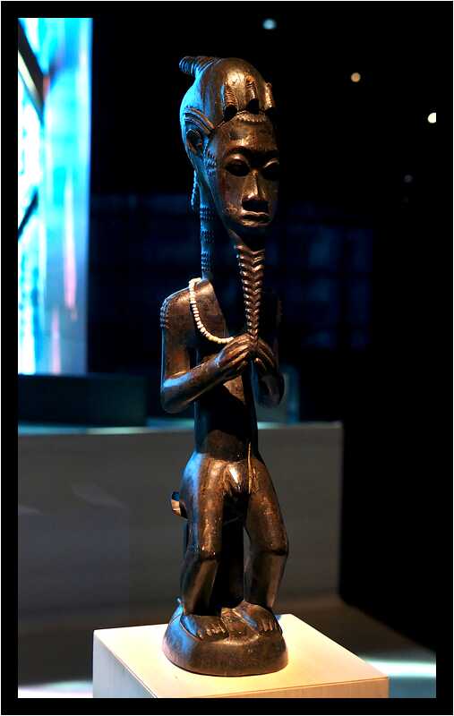 [MuseeDuQuaiBranly22_118-CollectionLacharriere-moyen.jpg]
