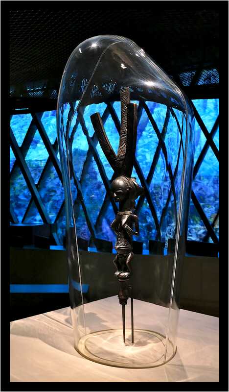 [MuseeDuQuaiBranly22_395-CollectionLacharriere-moyen.jpg]