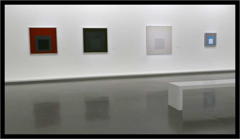 [MuseeDArtModerne21_77-AnniEtJosefAlbers-moyen.jpg]