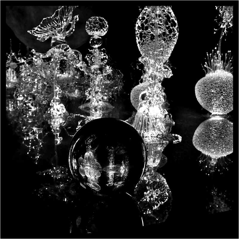 [GalerieDaEnd24_073-BonesAndClouds-Sceno-NB-moyen.jpg]