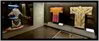 [MuseeDuQuaiBranly22_277-Kimono-Sceno-Pano-vignette.jpg]