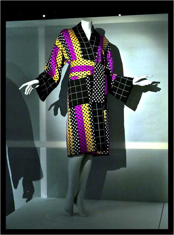 [MuseeDuQuaiBranly22_360-Kimono-moyen.jpg]