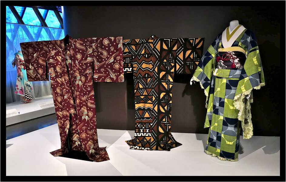 [MuseeDuQuaiBranly22_362-Kimono-Sceno-moyen.jpg]