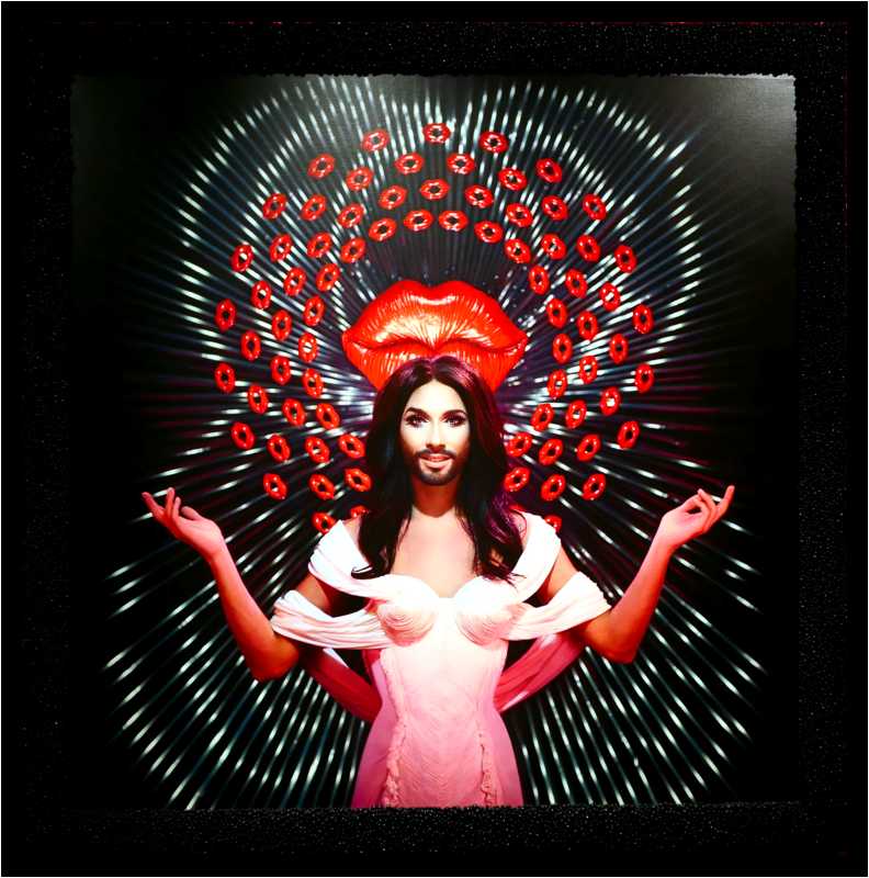 [CiteDeLaMusique20_37-PierreEtGilles-moyen.jpg]