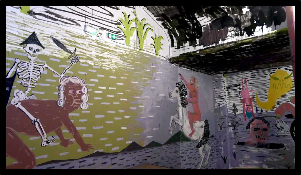 [PalaisDeTokyo19_071-Prince_sse_sDesVilles-moyen.jpg]
