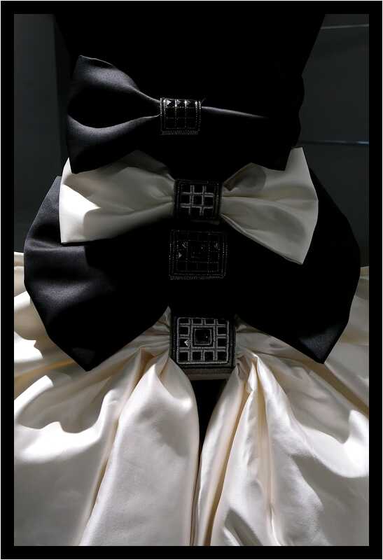 [LePetitEchoDeLaMode22_051-HommageALaBretagne-Detail-moyen.jpg]
