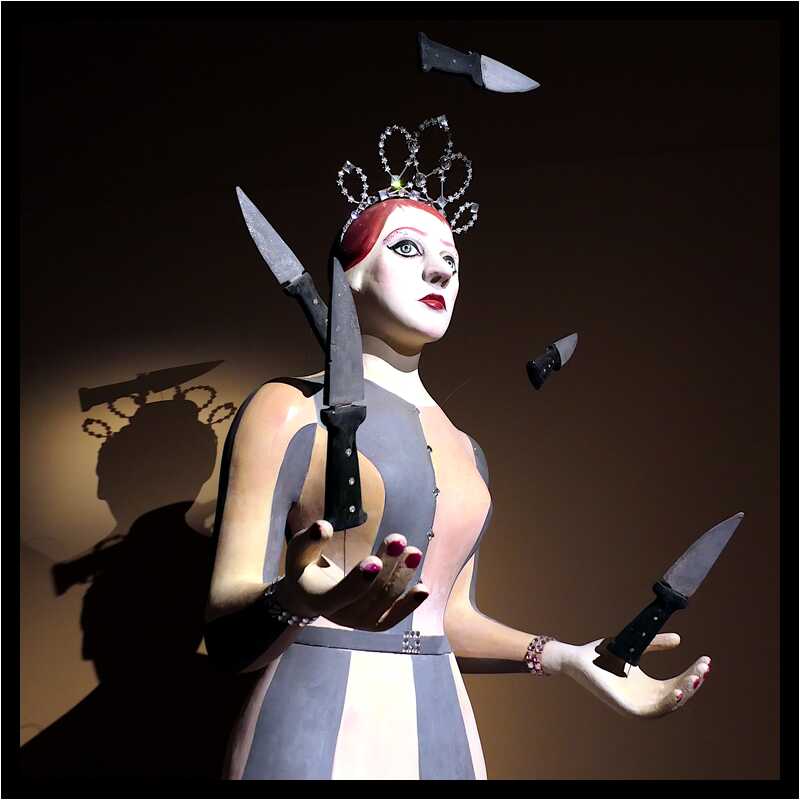 [MuseeDeLaCourDOr22_34-IllusionsChimeresEtBizarreries-Detail-moyen.jpg]