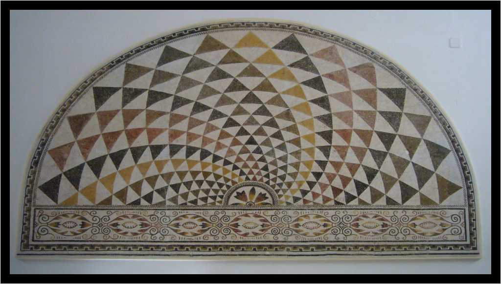 [MuseeArcheologiqueDElJem06_04-moyen.jpg]