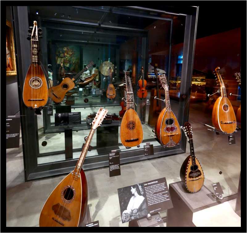 [MuseeDeLaMusique20_033-18eLaMusiqueDesLumieres-Pano-moyen.jpg]