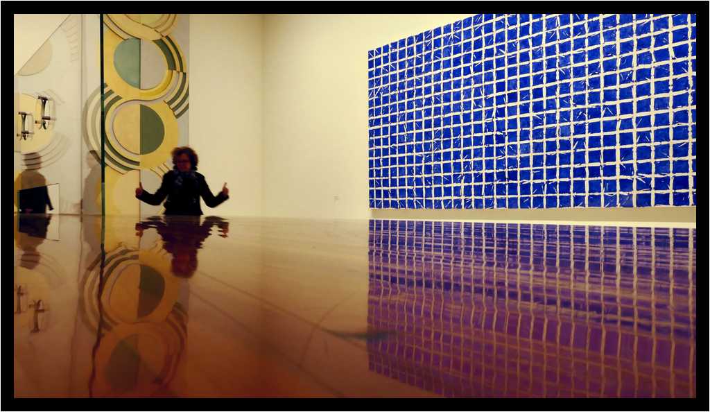 [FondationLouisVuitton20_126-CharlottePerriand-Reflet-Gens-moyen.jpg]