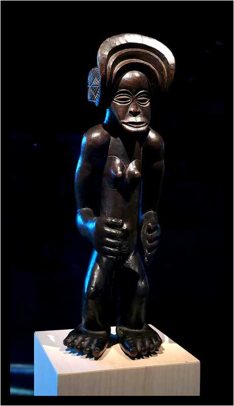 [MuseeDuQuaiBranly22_121-CollectionLacharriere-moyen.jpg]