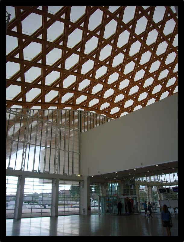 [CentrePompidouMetz11_18-moyen.jpg]